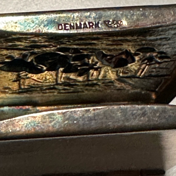 Vintage metal cigarette case - Picture 8 of 11